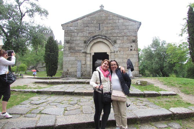 Braga and Guimarães Tour with Lunch from Porto - FAQ