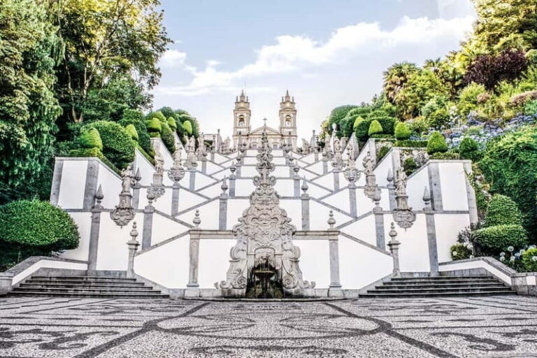Braga & Guimarães Tour  Customizable Experience - Authentic Experiences & Genuine Value