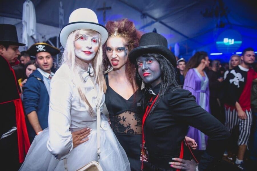 Bran Castle: City Break with Halloween Party, dinner, hotel - Price and Value Analysis