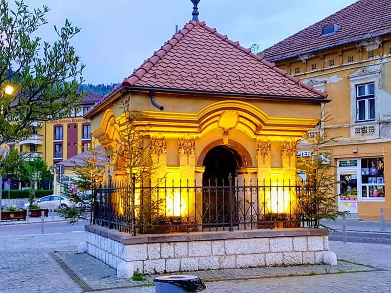 Braov Bike Exploration: Scenic Routes & Local Flavors - Exploring Braov on Two Wheels: A Deep Dive