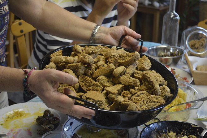 Bread and rusks with a Cretan mum in a village nearby Heraklion - A detailed look at the experience: what to expect and why it matters