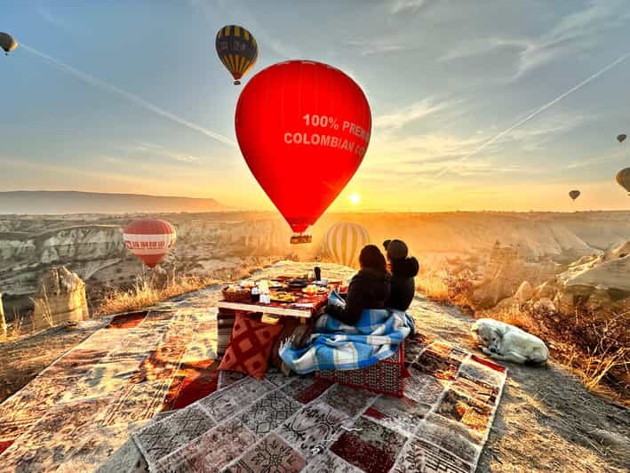 Breakfast with balloons in the valley ( private table ) - A Detailed Look at the Experience