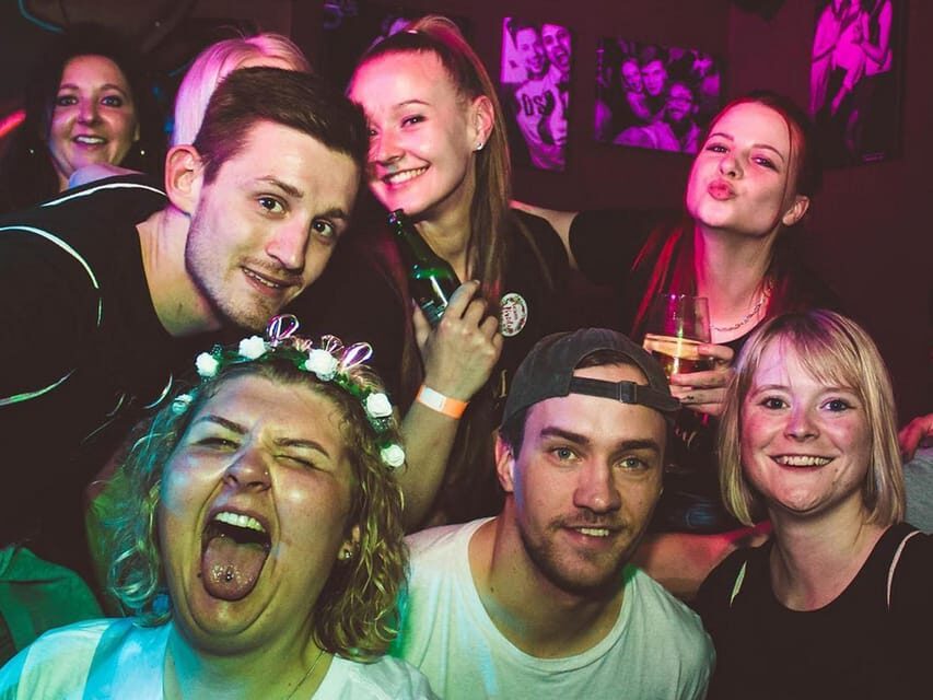 Bremen: Private pub crawl with insider-guide & free shots - The Bar Hopping Experience