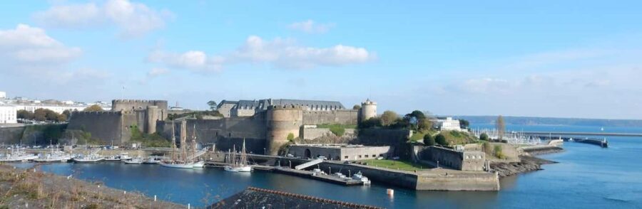 Brest: Historical Walking Tour with Téléphérique Ride - Practical Details and Tips