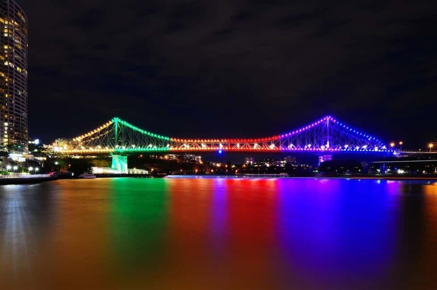 Brisbane: Private Brisbane Night Tour with Stops - A Closer Look at the Brisbane Night Tour