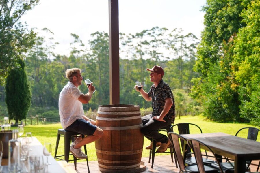 Brisbane: Tamborine Wine & Distillery Tour + 2 Course Lunch - A Genuine Look at the Tamborine Wine & Distillery Tour