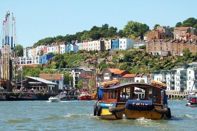 Bristol private pub hopping and sightseeing with local guide - Authentic Experiences and Authenticity