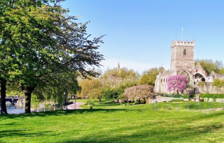 Bristol: Self-Guided Sightseeing Audio Tour - A Detailed Look at the Bristol Self-Guided Audio Tour