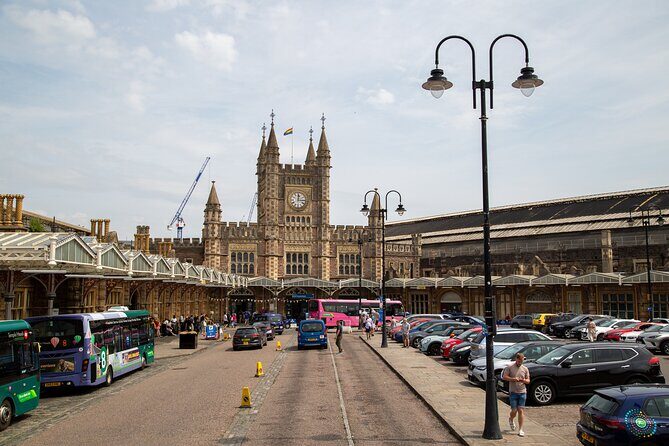 Bristols Heritage and Suspension Bridge: Private Walking Tour - Victoria Square: Bristol’s Civic Heart
