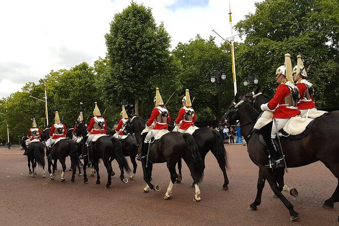 British Royal 3 Hour Walking Tour! - Breakdown of the Itinerary