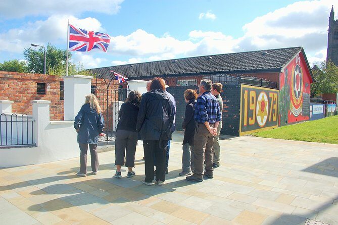 Brits -loyalist -Provos-terror Private Belfast Taxi Tour - Who Should Consider This Tour?