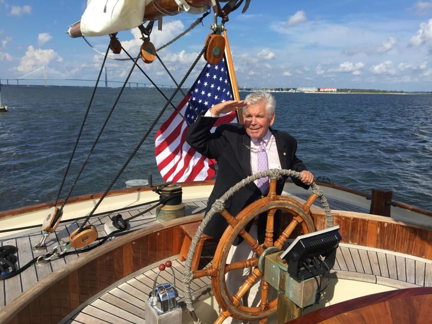 Bruce Knows Charleston Walking Tour - A Close Look at the Tour Experience
