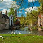 Bruges bus tour from Brussels - Who Should Consider This Tour?