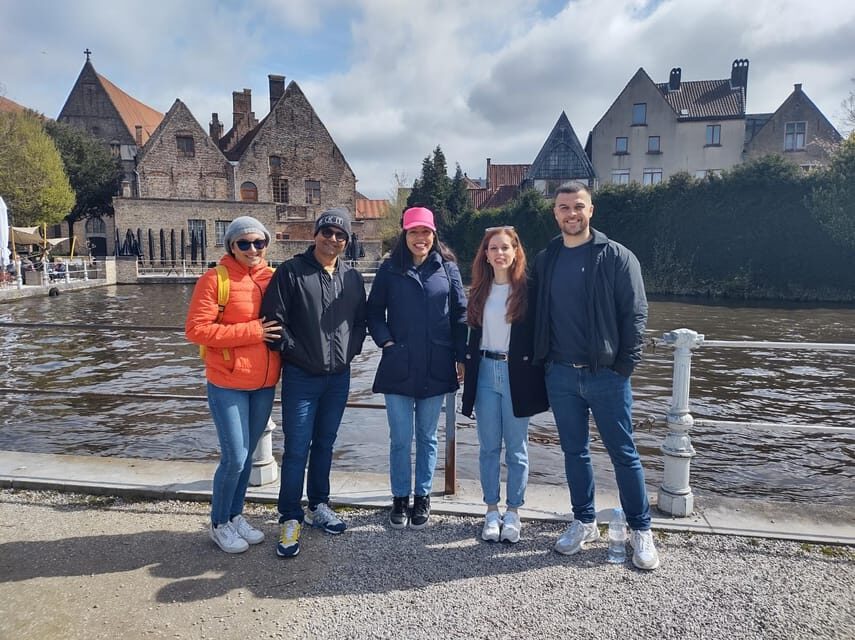 Bruges: Historical Walking Tour with Food Tasting - Who Should Consider This Tour?