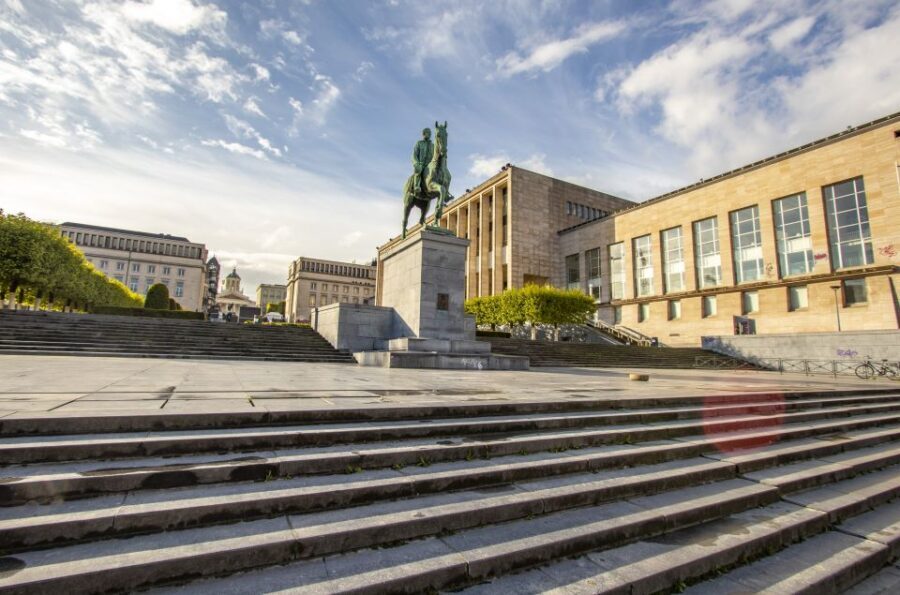 Brussels: Best Intro Guided Walking Tour with a Local - Who Should Consider This Tour?