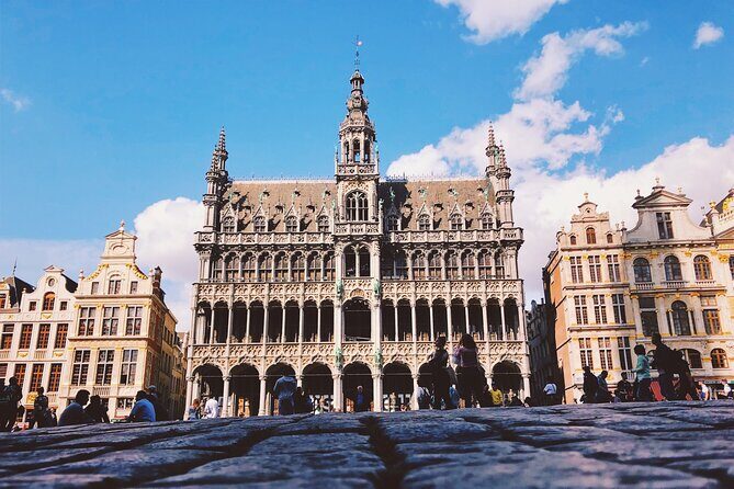 Brussels Highlights Walking and Bus Tour w/ Waffle - FAQ