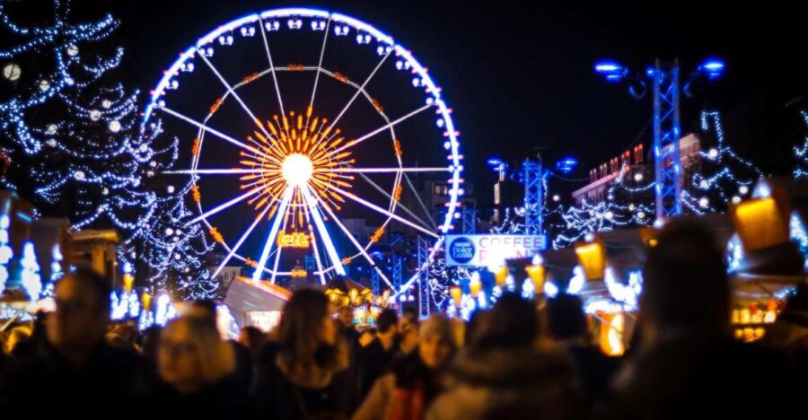 Brussels: Open Top Christmas Lights Tootbus Tour - Who Should Consider This Tour?
