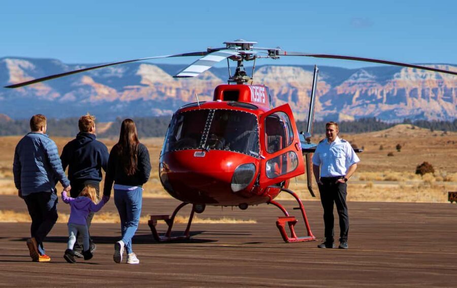 Bryce Canyon National Park: 15 Minute Helicopter Tour
