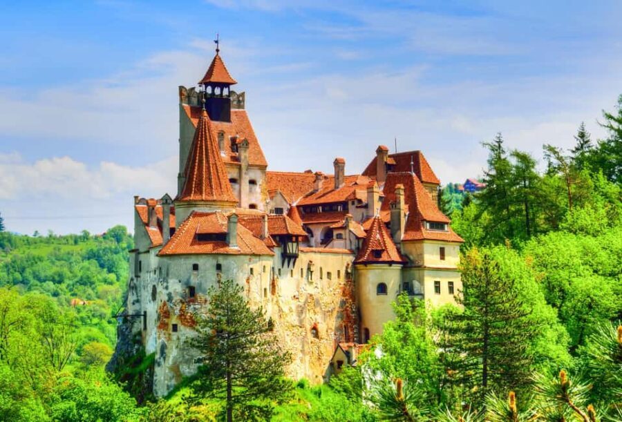 Bucharest: Bran Castle , Peles Castle & Braov Day Tour - A Deep Dive into the Day Trip