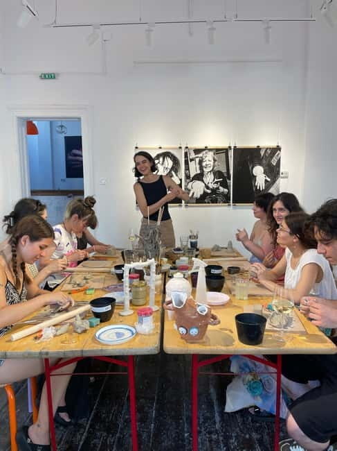 Bucharest: Ceramic Workshop Series: Handbuilding & Glazing - The Experience in Detail