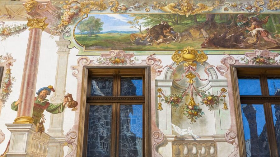 Bucharest: Dracula's Castle, Pele Castle & Braov Day Trip - FAQs