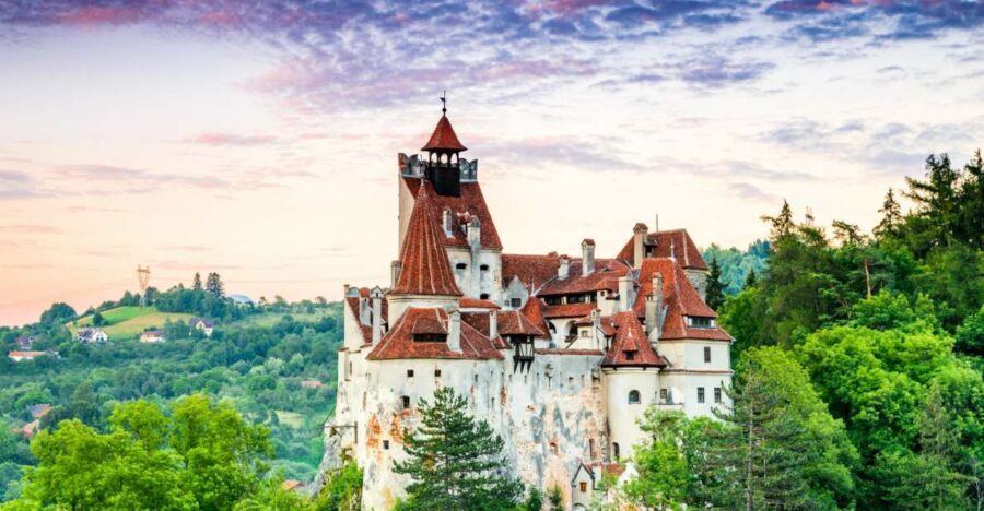 Bucharest: Dracula's Castle, Peles Castle, & Brasov Old Town - Exploring the Highlights: Peles Castle, Bran Castle, and Brasov