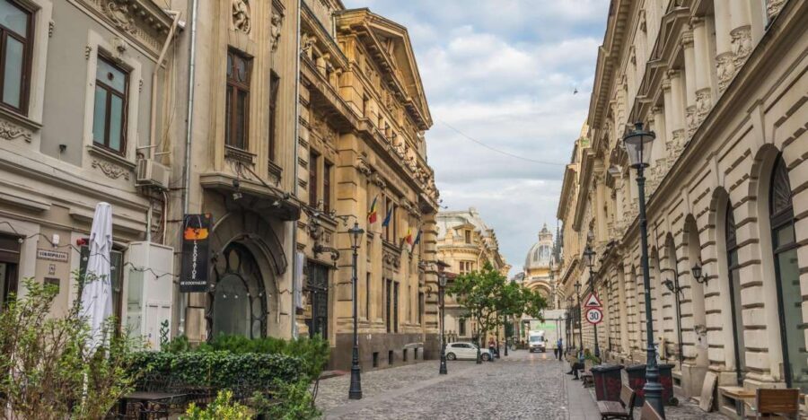 Bucharest: Private Exclusive History Tour with Local - A Deep Dive into the Tour Experience