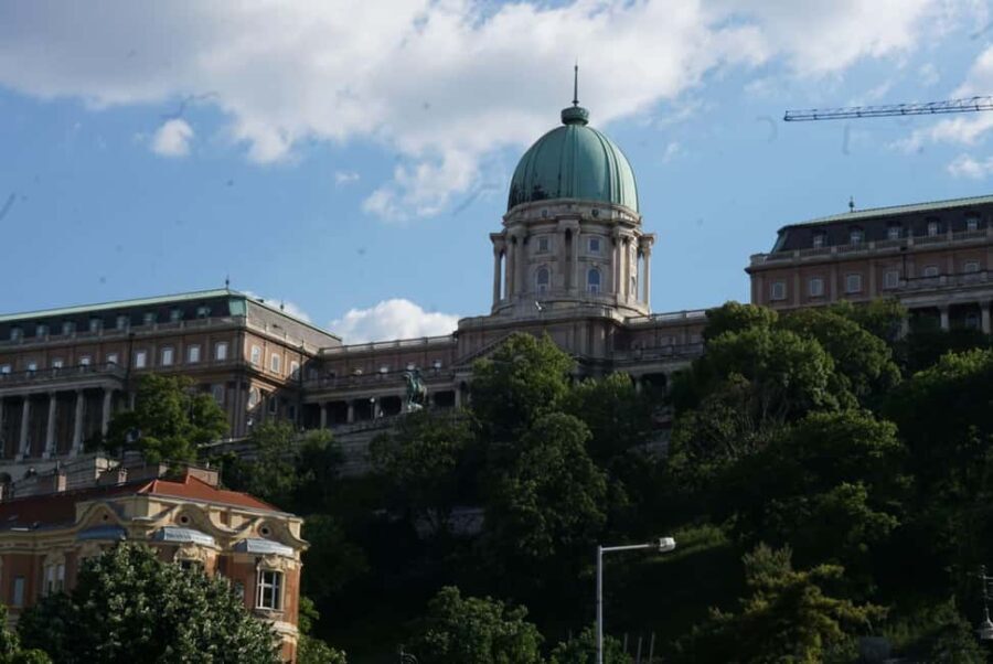 Budacastle walking tour: Statues, Storytelling, & Myths! - A Deep Dive into the Experience