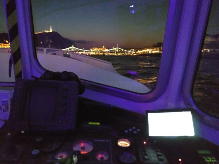 Budapest: 1-Hour Private Boat Cruise - Frequently Asked Questions