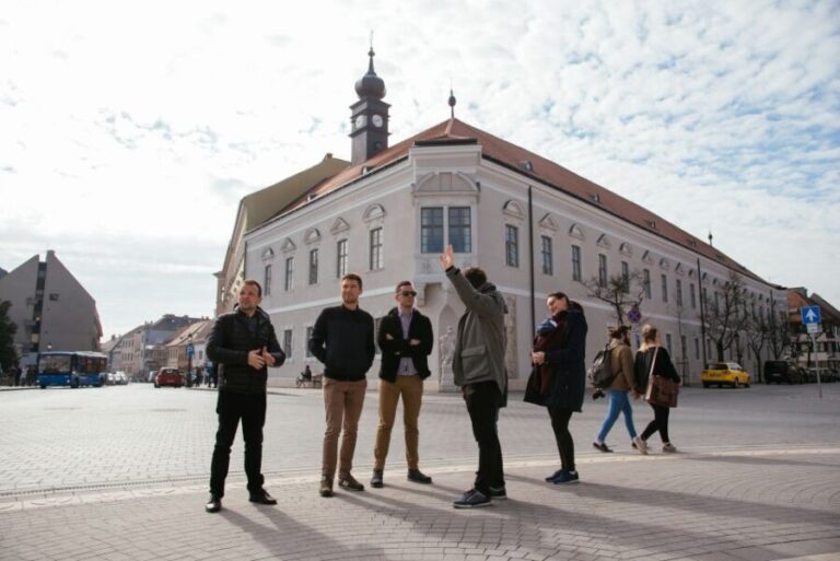 Budapest: Buda Castle District Walking Tour with a Historian - Analyzing the Experience: What Makes It Special?