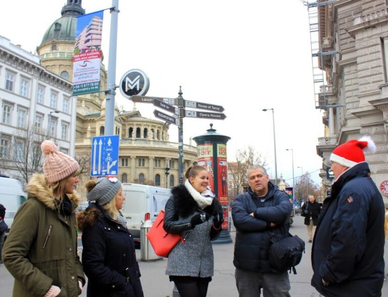 Budapest Christmas Walking Tour w Entry to Basilica - The Itinerary Breakdown