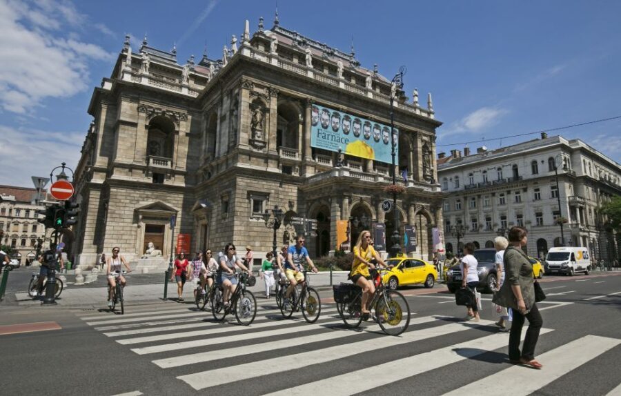Budapest: City Bike Tour with Coffee Stop - In-Depth Review of the Budapest Bike Tour