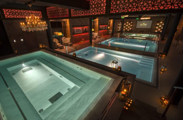 Budapest: Couple Holistic Swedish Massage with Jacuzzi Time - A Closer Look at What to Expect