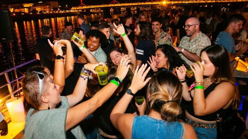 Budapest: Danube Beat Party Cruise with Drink Packages - Who Should Consider This Tour?