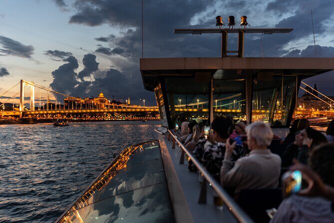 Budapest Danube River Sightseeing Night Cruise with Drinks - Practical Tips for Your Cruise