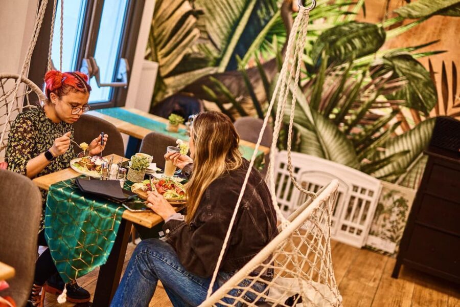 Budapest: Eggscuse Me? Brunch & Bistro's Bottomless Offer - Why This Brunch Is Worth Considering