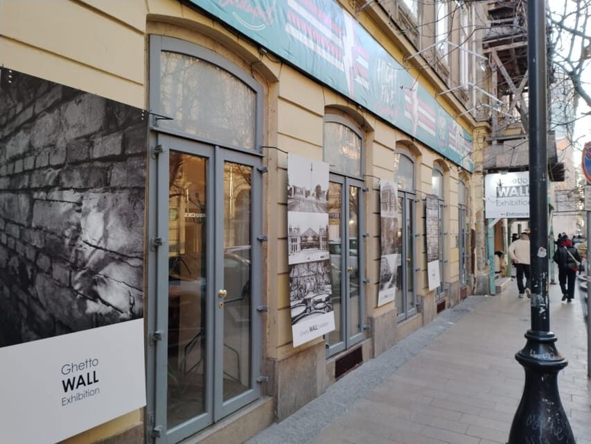 Budapest: Ghetto Wall Exhibition Tour with History Guide - Who Should Consider This Tour?