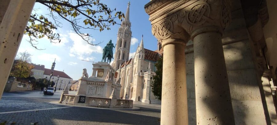 Budapest: Guided City Walking Tour in Buda and Pest - In-Depth Review of Budapest’s Guided Walking Tour