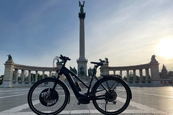 Budapest Highlights Private E-bike Tour - The Sum Up
