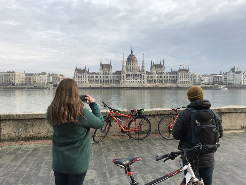 Budapest: Historic Downtown Bicycle Ride with Scenic Views - Why This Tour Works for You
