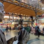 Budapest: Hungarian Cuisine in the Market Hall (german) - Setting the Scene: The Central Market Hall