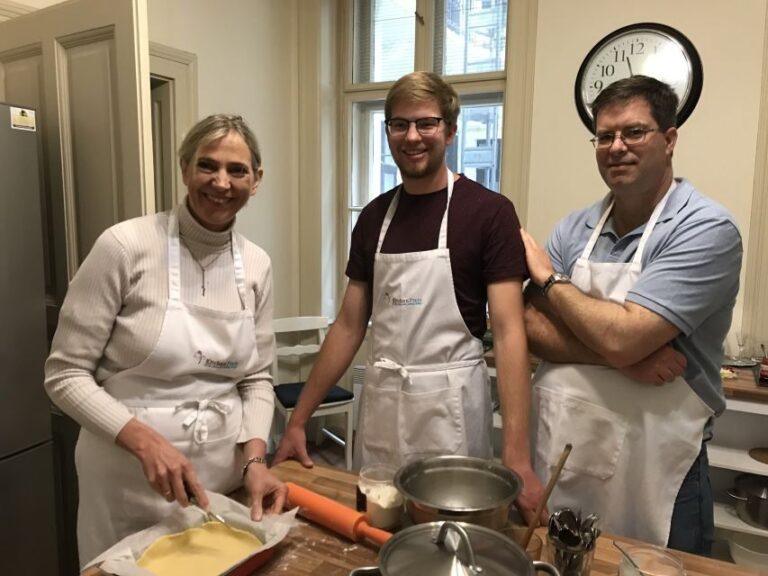 Budapest: Hungarian Premium Cooking Class with 4-course meal - Why This Experience Makes Sense for Travelers