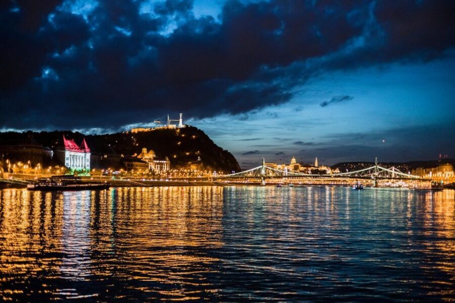 Budapest: Premium Sightseeing Cruise with Tokaj Frizzante - Final Thoughts: Is It Worth It?