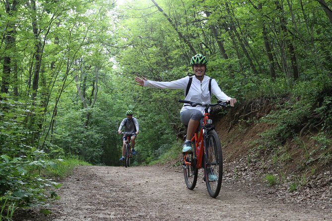 Budapest: Private Adventure Sightseeing Bicycle Tour - Who Is This Tour Perfect For?