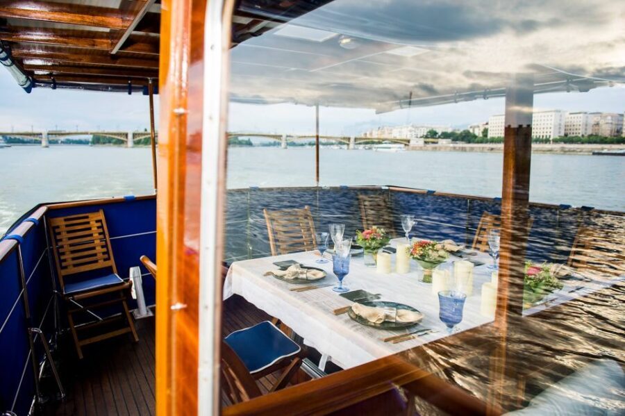 Budapest: Private Danube Yacht Cruise with Welcome Drink - The Route and Its Highlights