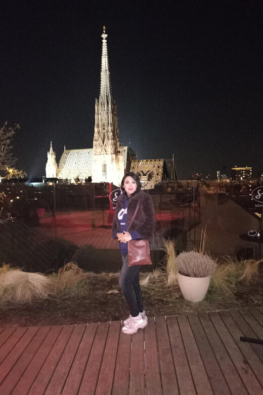 Budapest: Private Walking Tour with a Local Guide - Exploring Budapest in Depth: A Practical Guide to the Private Walking Tour
