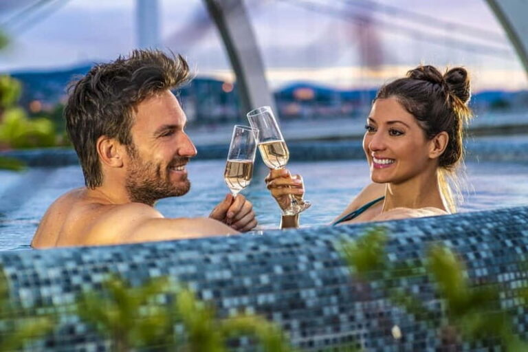 Budapest: Rudas Spa Entry with 3-Course Meal - A Personally Guided Look at Rudas Spa and Dining