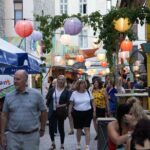 Budapest Ruin Bars Evening Walking Tour with Drinks & Street Food - FAQ