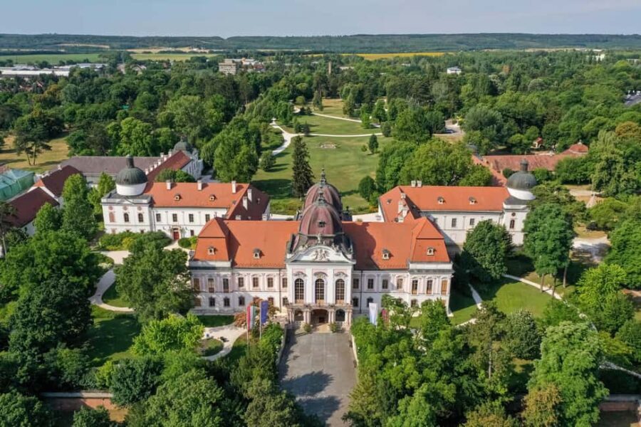 Budapest: Sisi Palace Tour with Cake & Coffee - Practical Details and Tips