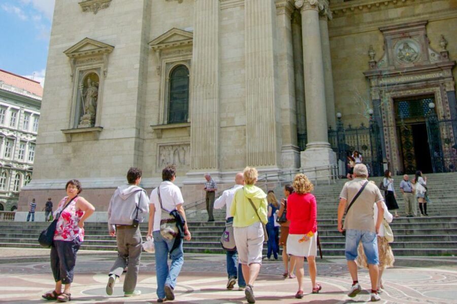 Budapest: St Stephen's Basilica Tour - Exploring the Heart of Budapest: The Basilica’s Architecture and Exterior